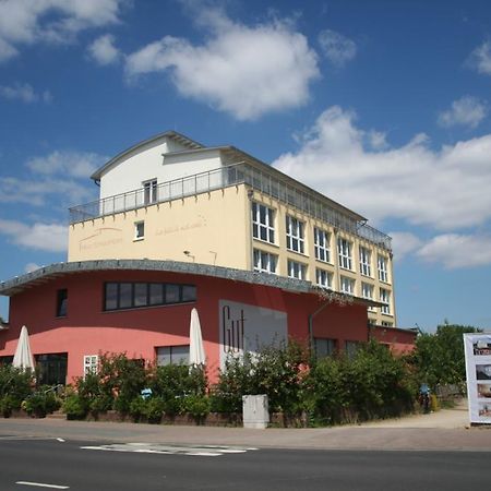 Mein Schlosshotel Heusenstamm Exterior foto